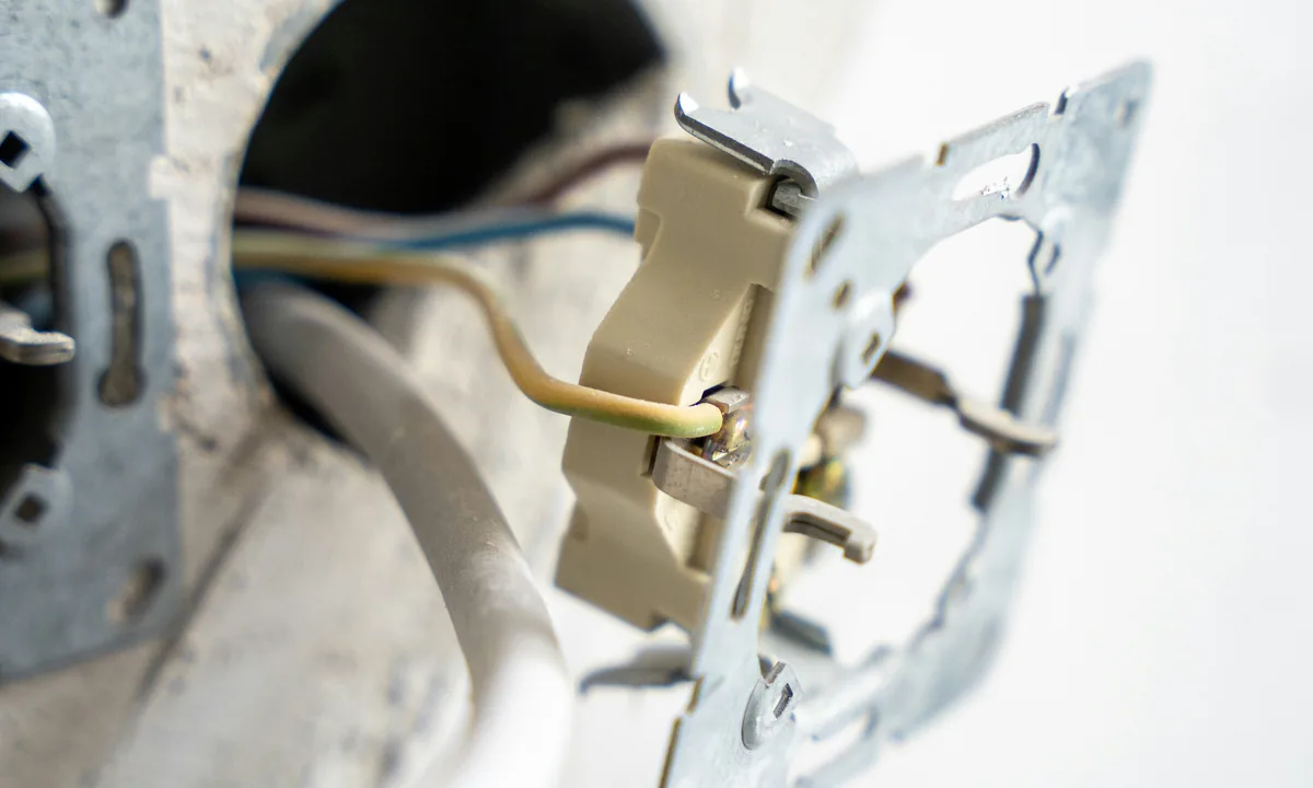 Material eléctrico y componentes de instalación