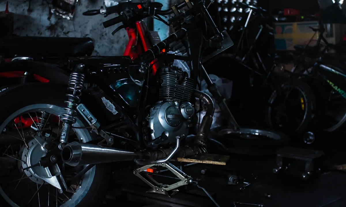 Motocicleta y componentes para refacciones y accesorios